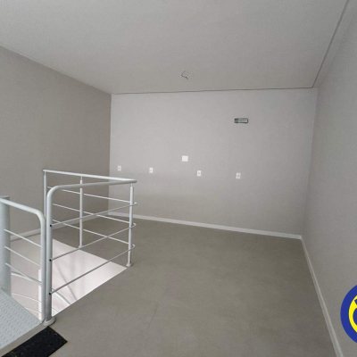 Loja com 77m², 1 garagem, no bairro Trindade em Florianópolis