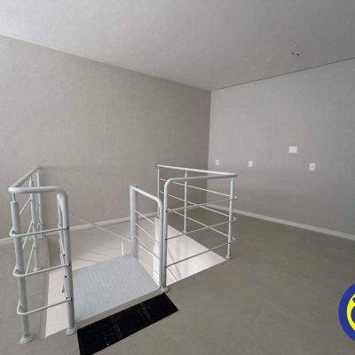 Loja com 77m², 1 garagem, no bairro Trindade em Florianópolis