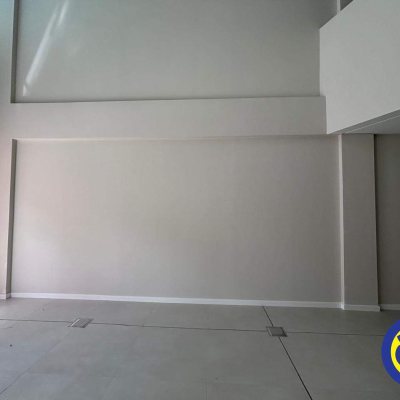 Loja com 77m², 1 garagem, no bairro Trindade em Florianópolis