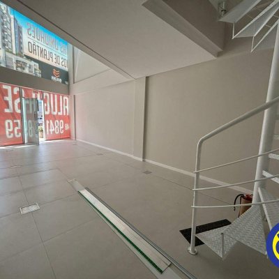 Loja com 77m², 1 garagem, no bairro Trindade em Florianópolis