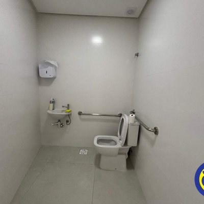 Loja com 79m², 1 garagem, no bairro Trindade em Florianópolis