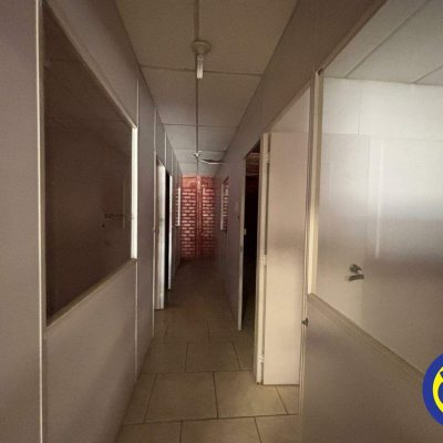 Galpão com 515m², no bairro Serraria em São José