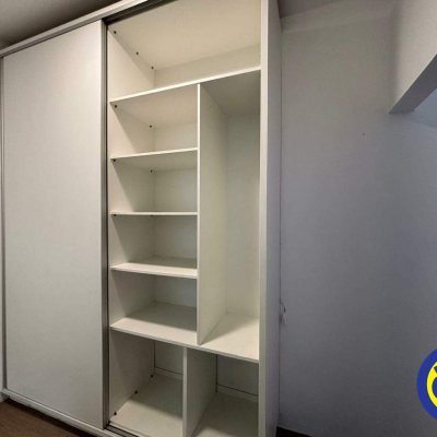 Sala com 250m², 2 garagens, no bairro Saco Grande em Florianópolis