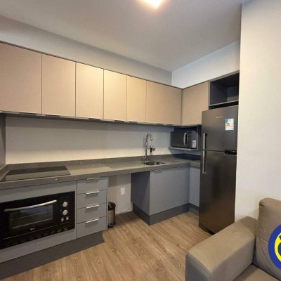 Apartamento com 45m², 1 quarto, no bairro Centro em Florianópolis