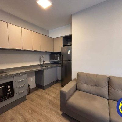 Apartamento com 45m², 1 quarto, no bairro Centro em Florianópolis