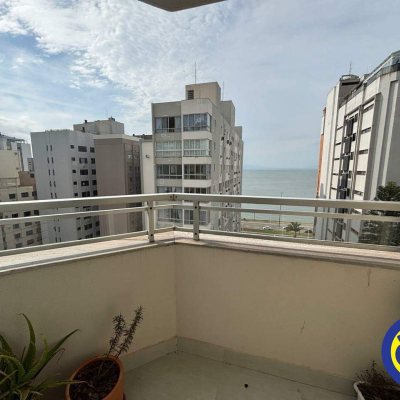 Apartamento com 123m², 3 quartos, 1 suíte, 2 garagens, no bairro Centro em Florianópolis