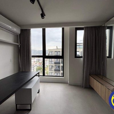 Apartamento com 36m², 1 quarto, no bairro Trindade em Florianópolis