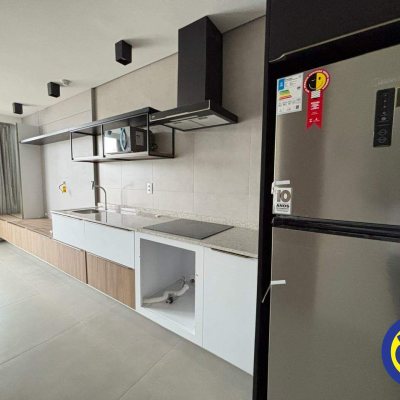 Apartamento com 36m², 1 quarto, no bairro Trindade em Florianópolis