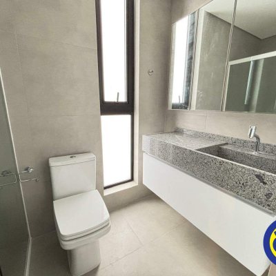 Apartamento com 36m², 1 quarto, no bairro Trindade em Florianópolis