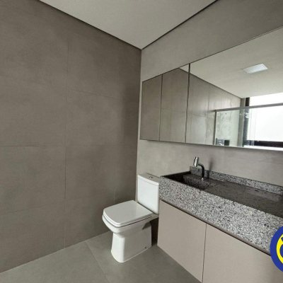 Apartamento com 34m², 1 quarto, no bairro Trindade em Florianópolis