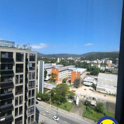 Apartamento com 32m², 1 quarto, no bairro Trindade em Florianópolis