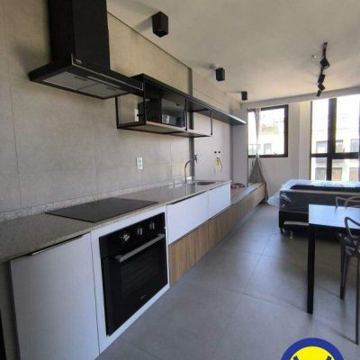 Apartamento com 32m², 1 quarto, no bairro Trindade em Florianópolis