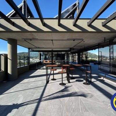 Apartamento com 32m², 1 quarto, no bairro Trindade em Florianópolis