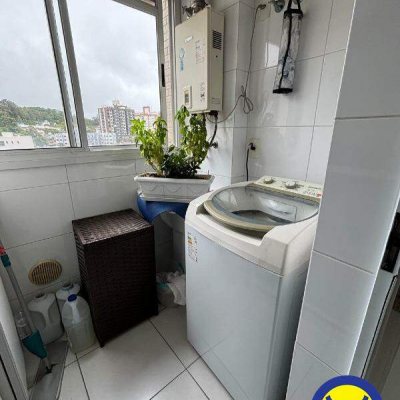 Apartamento com 116m², 3 quartos, 3 suítes, 2 garagens, no bairro Trindade em Florianópolis
