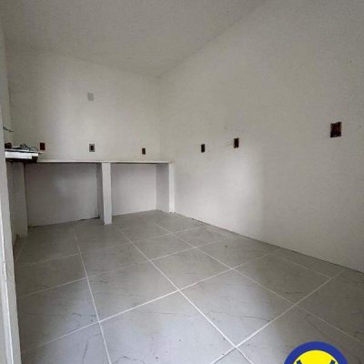 Casa Comercial com 202m², 10 garagens, no bairro Trindade em Florianópolis
