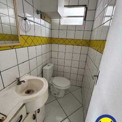 Casa Comercial com 202m², 10 garagens, no bairro Trindade em Florianópolis