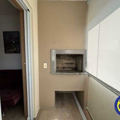 Apartamento com 72m², 2 quartos, 2 garagens, no bairro Praia Comprida em São José