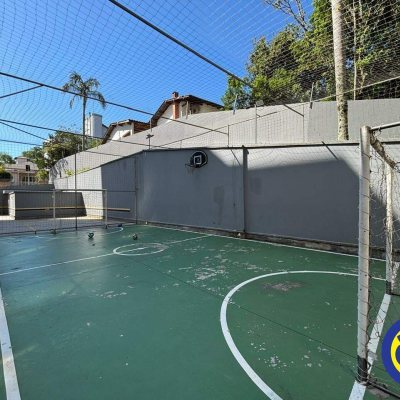 Apartamento com 127m², 3 quartos, 1 suíte, 2 garagens, no bairro Saco Grande em Florianópolis