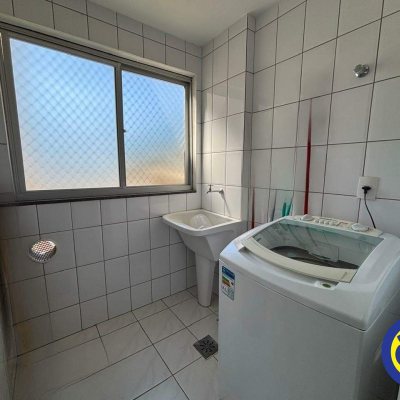 Apartamento com 127m², 3 quartos, 1 suíte, 2 garagens, no bairro Saco Grande em Florianópolis