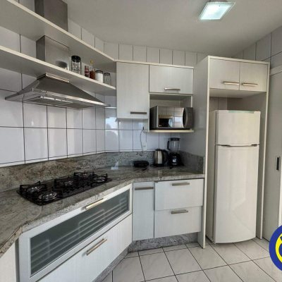 Apartamento com 127m², 3 quartos, 1 suíte, 2 garagens, no bairro Saco Grande em Florianópolis