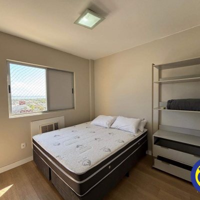 Apartamento com 127m², 3 quartos, 1 suíte, 2 garagens, no bairro Saco Grande em Florianópolis