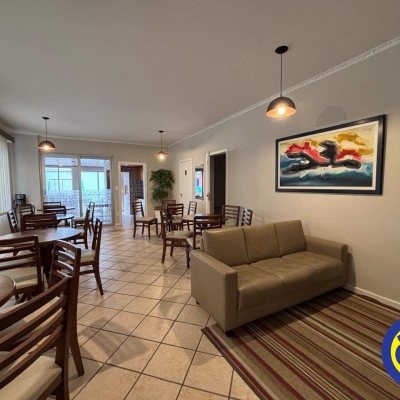 Apartamento com 100m², 3 quartos, 1 suíte, 1 garagem, no bairro Centro em Florianópolis