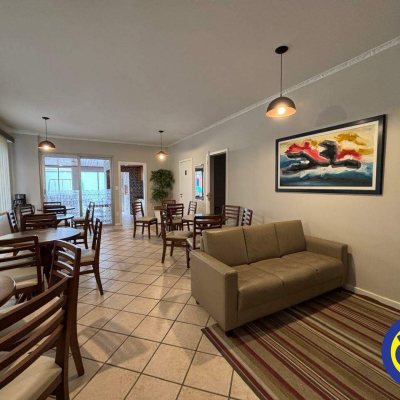 Apartamento com 100m², 3 quartos, 1 suíte, 1 garagem, no bairro Centro em Florianópolis