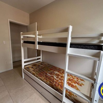 Apartamento com 100m², 3 quartos, 1 suíte, 1 garagem, no bairro Centro em Florianópolis