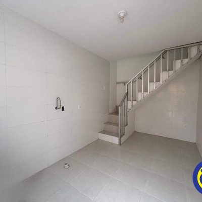 Casa com 64m², 2 quartos, 1 garagem, no bairro Saco dos Limões em Florianópolis