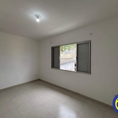 Casa com 64m², 2 quartos, 1 garagem, no bairro Saco dos Limões em Florianópolis