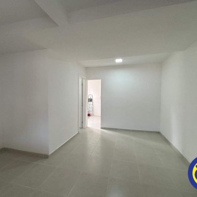 Casa com 64m², 2 quartos, 1 garagem, no bairro Saco dos Limões em Florianópolis