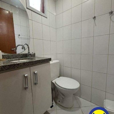 Sala com 40m², no bairro Estreito em Florianópolis