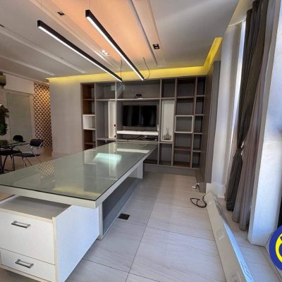 Salas/Conjuntos com 32m², no bairro Centro em Florianópolis