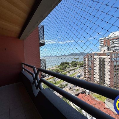 Apartamento com 166m², 4 quartos, 2 suítes, 2 garagens, no bairro Agronômica em Florianópolis