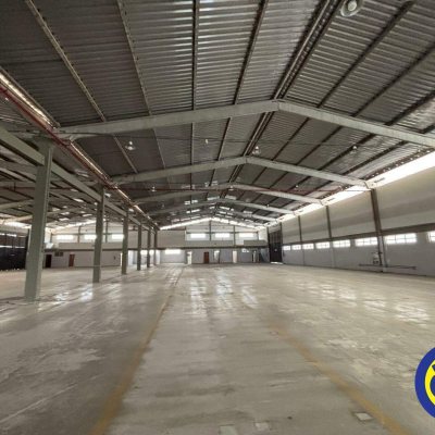 Galpão com 3000m², no bairro Distrito Industrial em São José