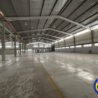 Galpão com 3000m², no bairro Distrito Industrial em São José