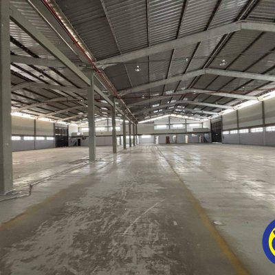 Galpão com 3000m², no bairro Distrito Industrial em São José