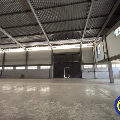 Galpão com 3000m², no bairro Distrito Industrial em São José