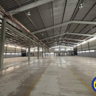 Galpão com 3000m², no bairro Distrito Industrial em São José