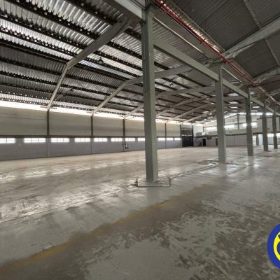 Galpão com 3000m², no bairro Distrito Industrial em São José