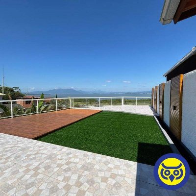 Casa com 180m², 3 quartos, 2 garagens, no bairro Saco dos Limões em Florianópolis