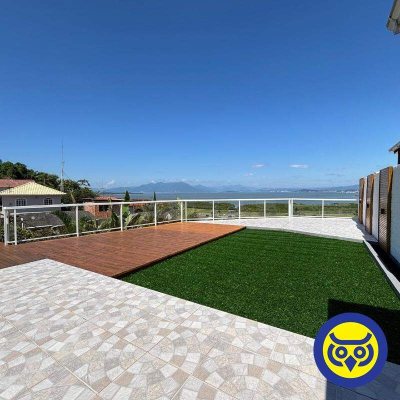 Casa com 180m², 3 quartos, 2 garagens, no bairro Saco dos Limões em Florianópolis