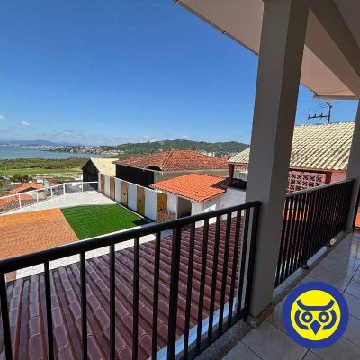 Casa com 180m², 3 quartos, 2 garagens, no bairro Saco dos Limões em Florianópolis