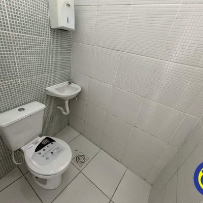 Loja com 31m², no bairro Trindade em Florianópolis
