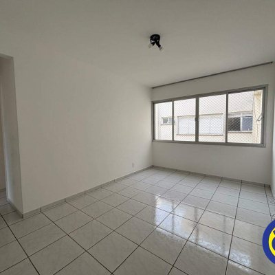Apartamento com 48m², 1 quarto, no bairro Centro em Florianópolis
