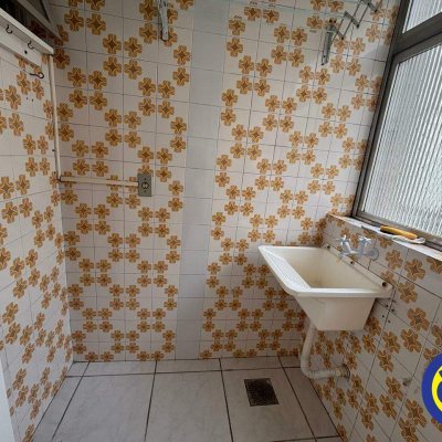 Apartamento com 48m², 1 quarto, no bairro Centro em Florianópolis