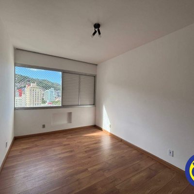 Apartamento com 48m², 1 quarto, no bairro Centro em Florianópolis