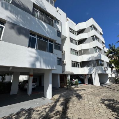 Cobertura com 130m², 3 quartos (sendo 1 suíte), 1 garagem, no bairro Itacorubi em Florianópolis
