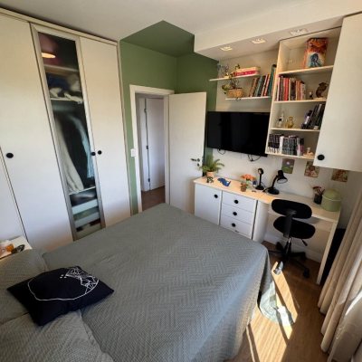 Cobertura com 130m², 3 quartos (sendo 1 suíte), 1 garagem, no bairro Itacorubi em Florianópolis