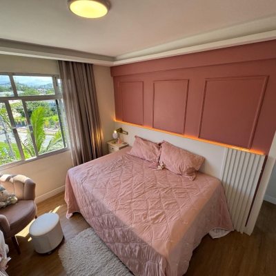 Cobertura com 130m², 3 quartos (sendo 1 suíte), 1 garagem, no bairro Itacorubi em Florianópolis